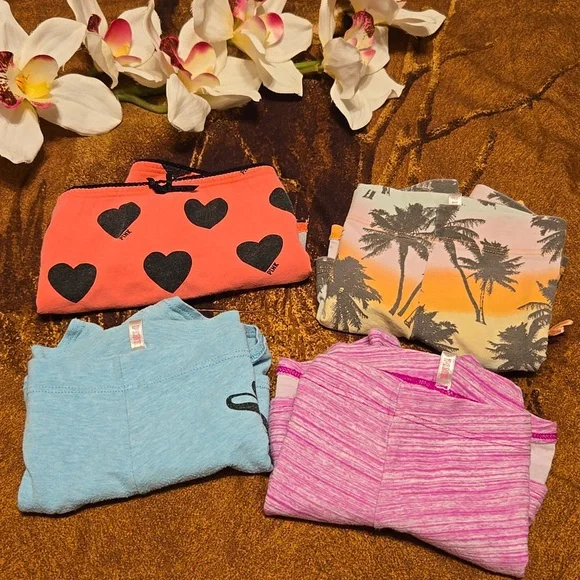 PINK Victoria's Secret Boyshort Panties - Picture 2 of 8